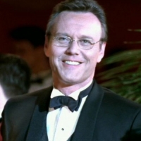Giles-_Prom472