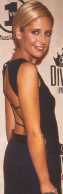 Divas10
